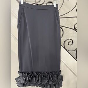 Max Mara Black Ruffled hem Pencil Skirt